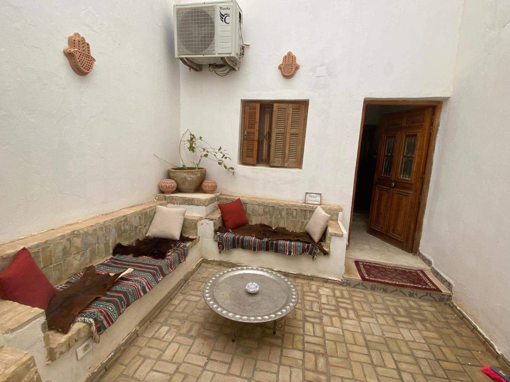 Dar Alaa Apartamento Tozeur Exterior foto